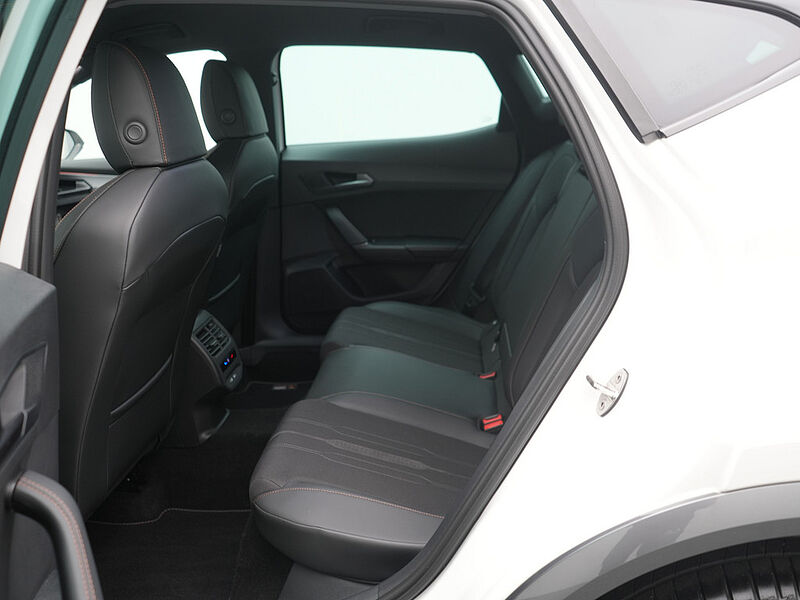 CUPRA Formentor e-Hybrid DSG APP ACC VIRT SHZ PDC LED