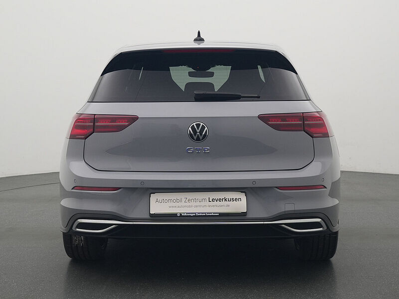 Volkswagen Golf VIII GTE DSG AHK MATRIX HUD NAVI VIRT DCC