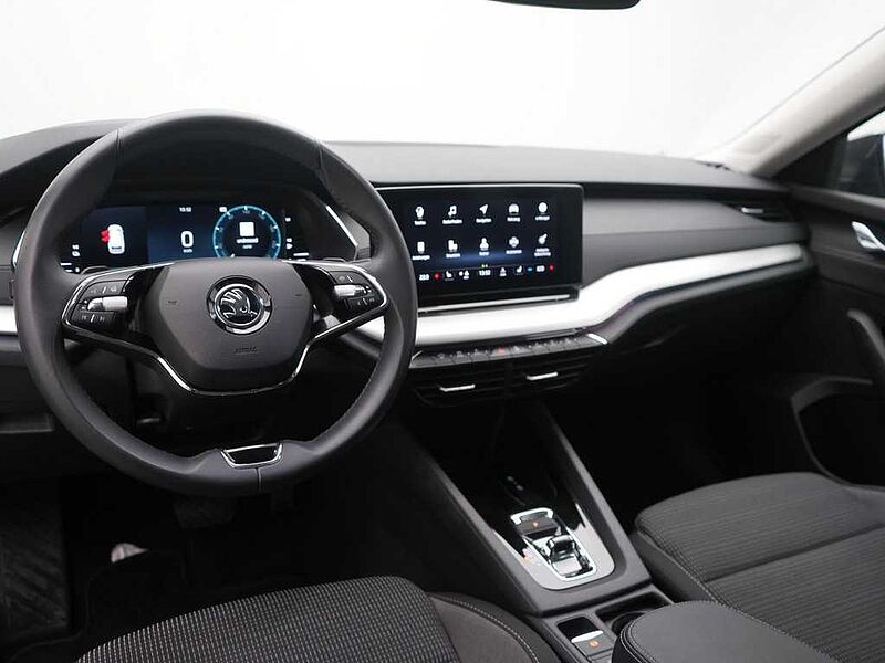 SKODA OCTAVIA Combi Ambition iV DSG AHK KAM LED VIRT
