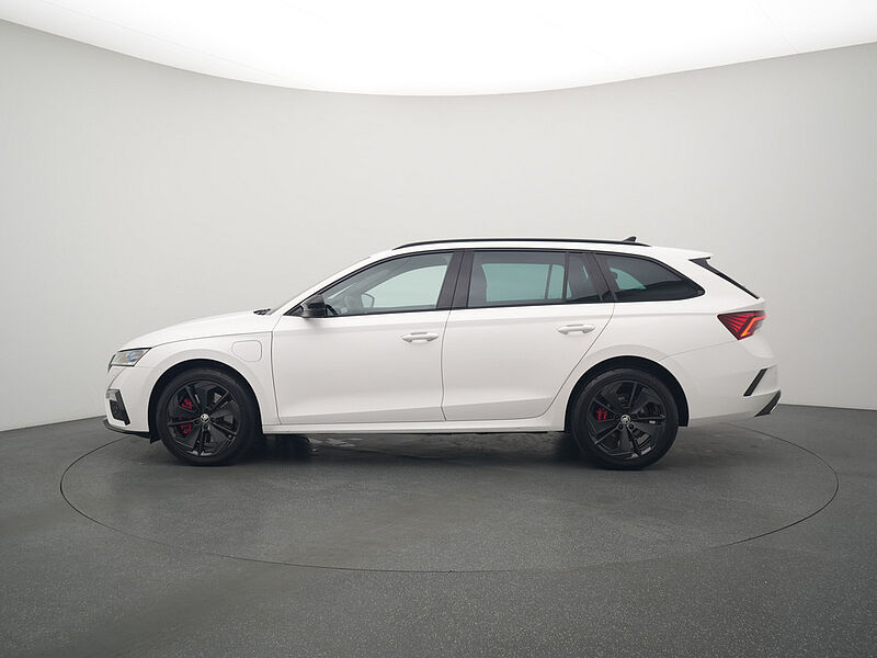 SKODA OCTAVIA Combi RS DSG LED CARPLAY VIRT SHZ PDC