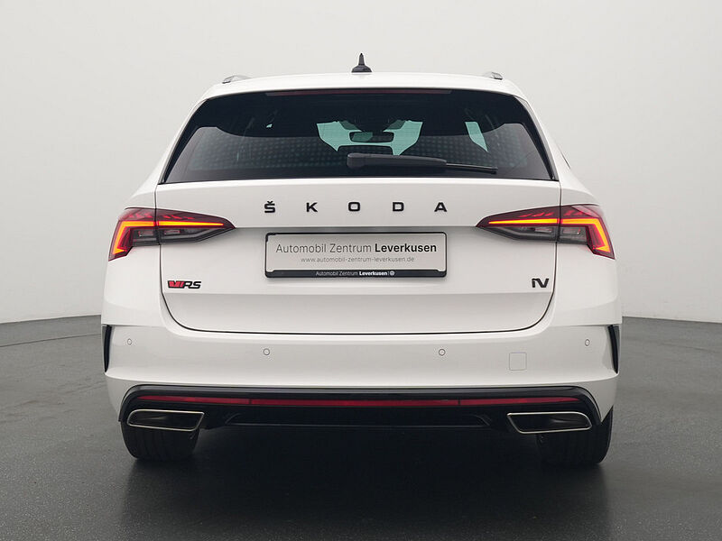 SKODA OCTAVIA Combi RS DSG LED CARPLAY VIRT SHZ PDC