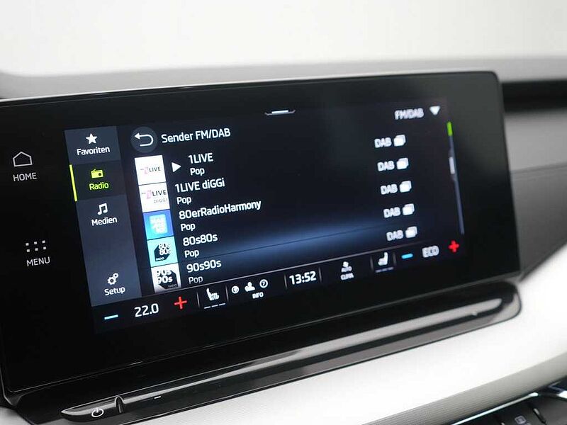 SKODA OCTAVIA Combi Ambition DSG CARPLAY 4xSHZ PDC