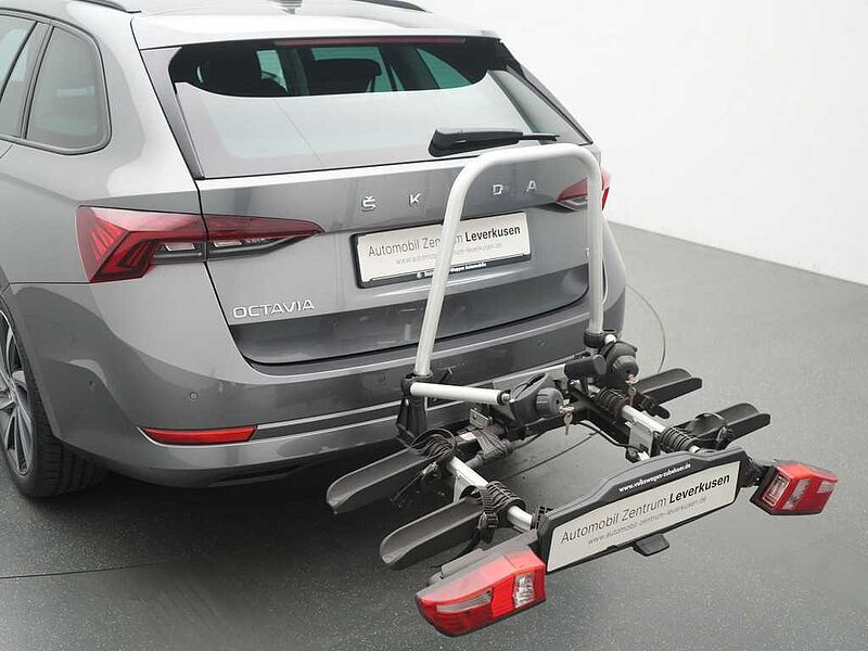 SKODA OCTAVIA Combi Ambition DSG CARPLAY 4xSHZ PDC