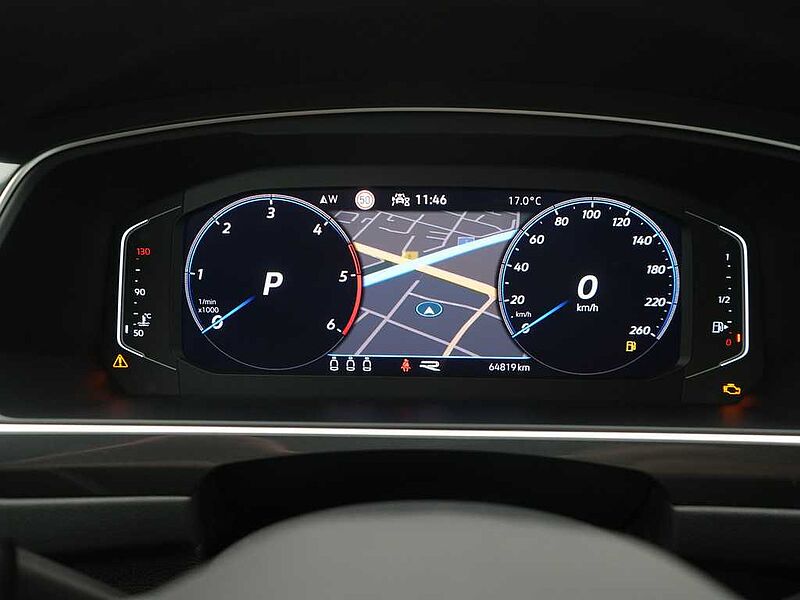 Volkswagen Tiguan R-Line PANO HUD AHK VIRT KAM SHZ DSG