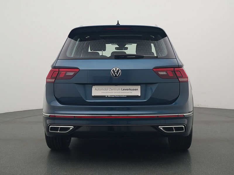 Volkswagen Tiguan R-Line PANO HUD AHK VIRT KAM SHZ DSG