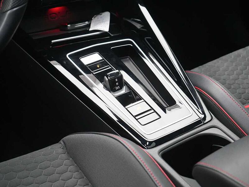 Volkswagen Golf VIII GTI Clubsport PANO H/K HUD MATRIX ACC