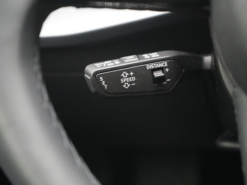 Audi A3 Sportback advanced S-TRON SONOS AHK HUD NAVI