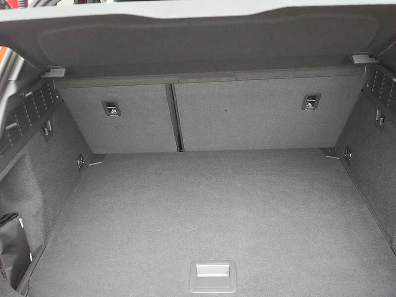 Audi A3 Sportback advanced S-TRON LED SONOS AHK SHZ