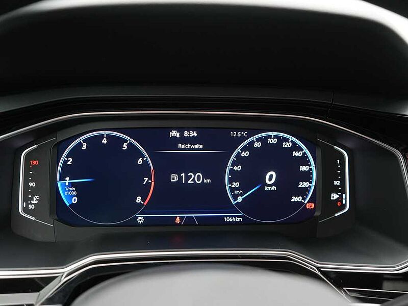 Volkswagen Taigo R-Line ACC MATRIX KAM CARPLAY SHZ AHK