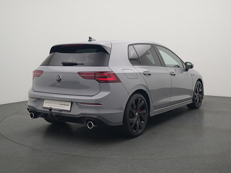 Volkswagen Golf VIII GTI DSG MATRIX PANO AHK SHZ KAM ACC