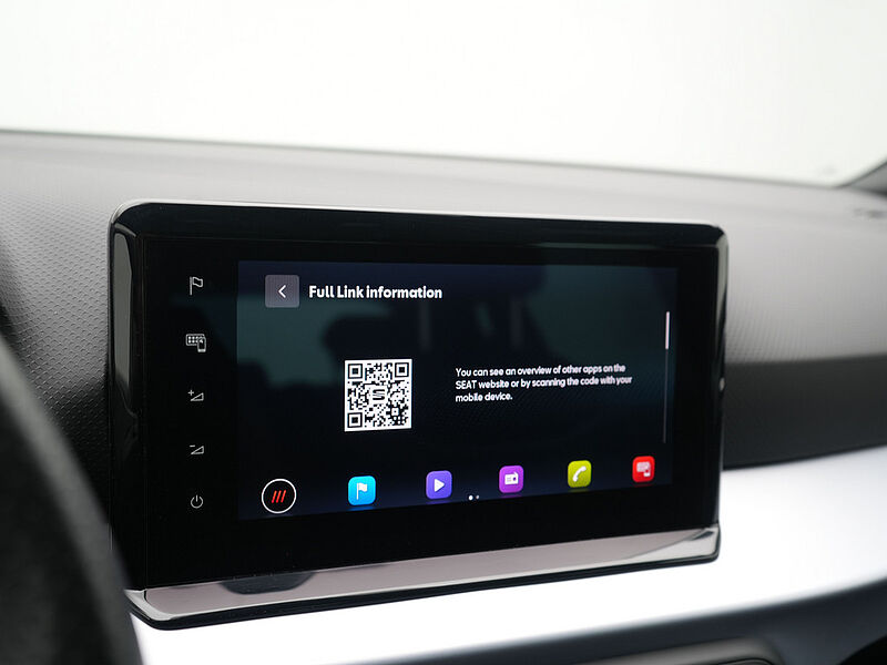 SEAT Arona TSI FR DSG ACC KEYLESS NAVI VIRT KAM SHZ