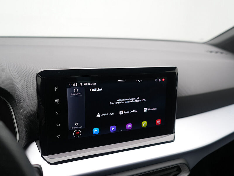 SEAT Arona TSI FR ACC NAVI VIRT SHZ LED PDC