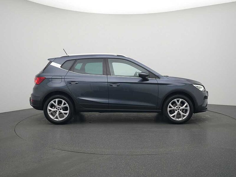 SEAT Arona TSI FR APP CONNECT KAMERA LED PDC ACC