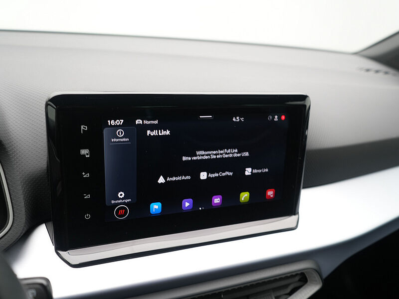 SEAT Arona TSI FR APP CONNECT KAMERA LED PDC ACC