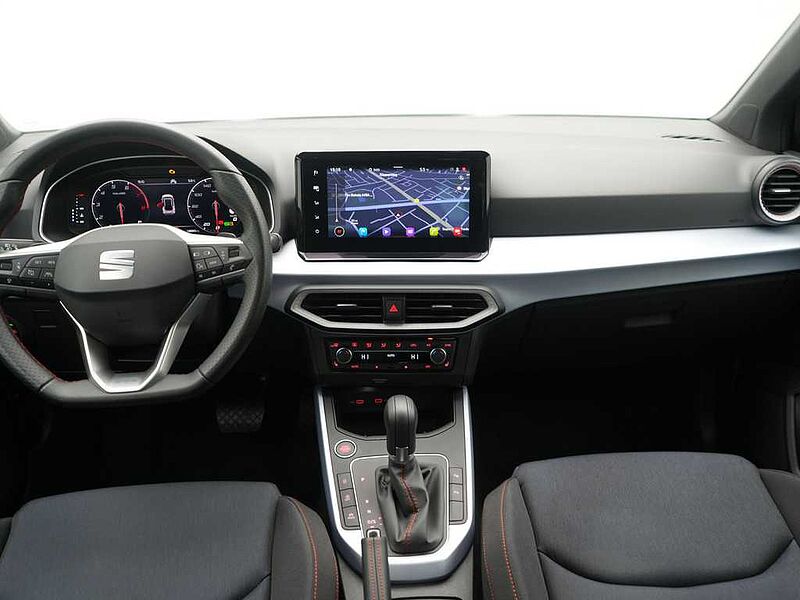 SEAT Arona TSI FR DSG NAVI VIRT LED KEYLESS ACC KAM