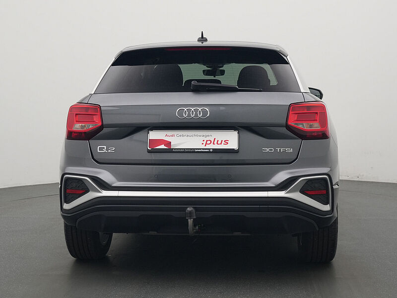 Audi Q2 S line AHK LED VIRT SHZ CARPLAY PDC LED