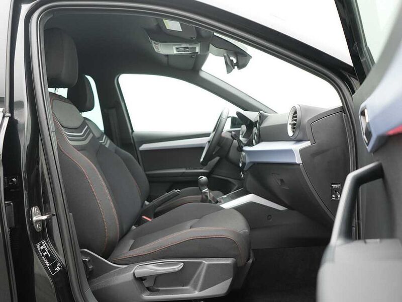 SEAT Arona FR TSI NAVI VIRT ACC LED KAM SHZ CARPLAY