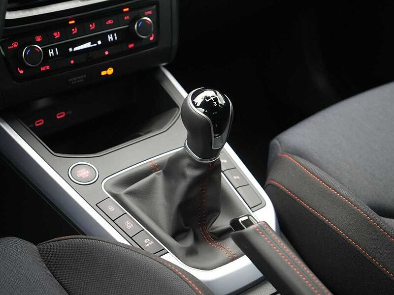 SEAT Arona TSI FR APP CONNECT VIRT SHZ