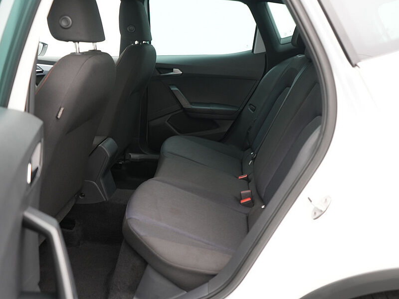 SEAT Arona TSI FR APP CONNECT VIRT SHZ