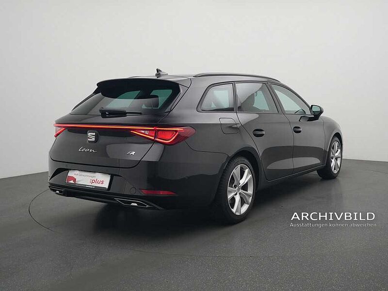 SEAT Leon Sportstourer FR MATRIX VIRT KAM SHZ DSG
