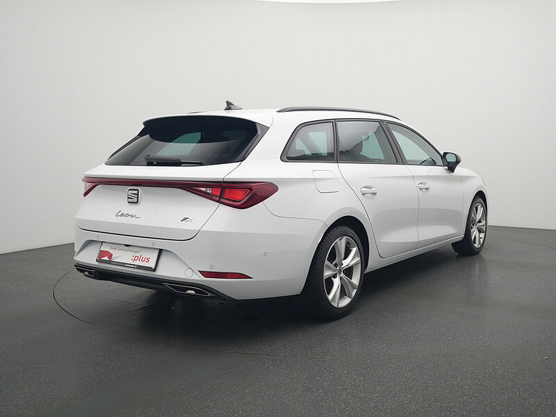 SEAT Leon LED DSG VIRT KAM SHZ PDC