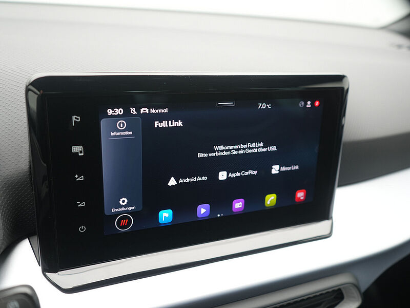 SEAT Arona FR TSI ACC LED NAVI KAM SHZ PDC