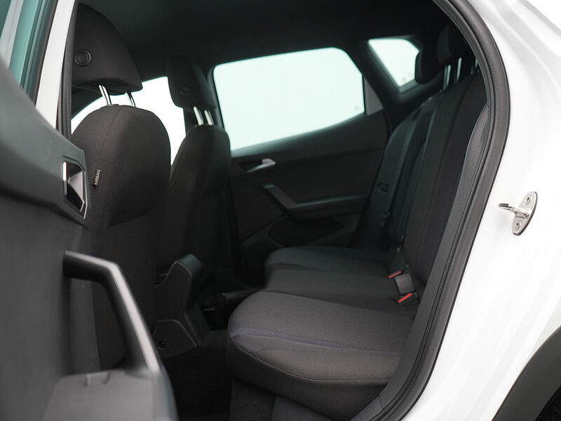 SEAT Arona FR TSI ACC LED NAVI KAM SHZ PDC