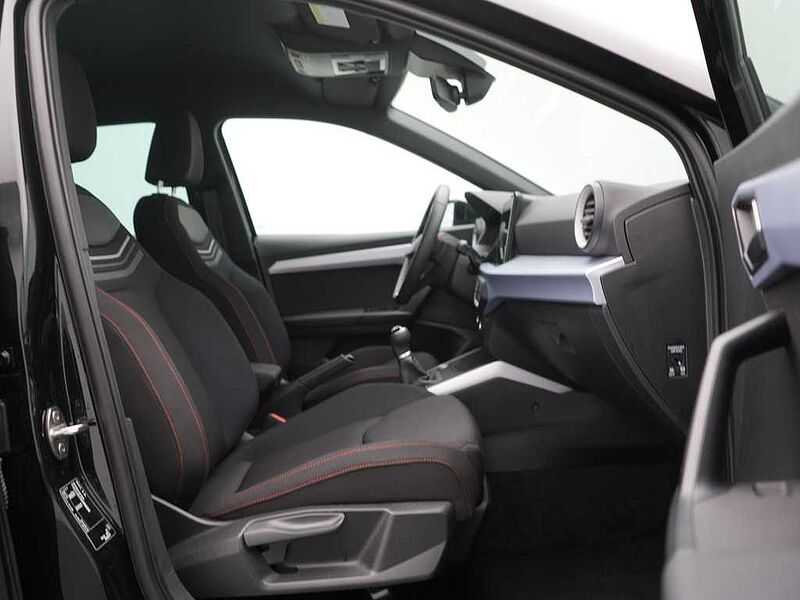 SEAT Arona FR TSI NAVI VIRT ACC KAM LED SHZ