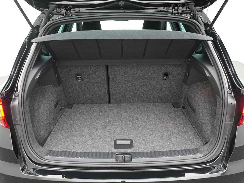 SEAT Arona FR TSI NAVI VIRT ACC KAM LED SHZ