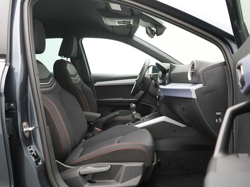 SEAT Arona FR TSI NAVI VIRT ACC KAM LED SHZ PDC