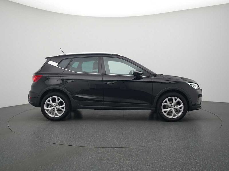 SEAT Arona FR NAVI VIRT APP CONNECT ACC KAM LED