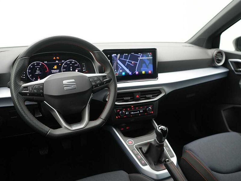 SEAT Arona FR NAVI VIRT APP CONNECT ACC KAM LED