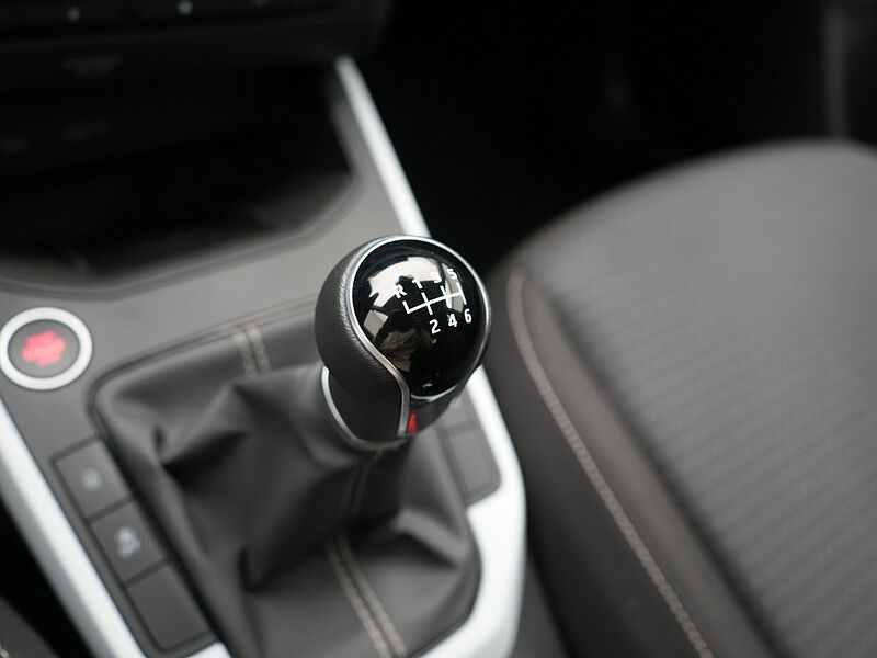 SEAT Arona KEYLESS NAVI VIRT ACC KAM SHZ LED