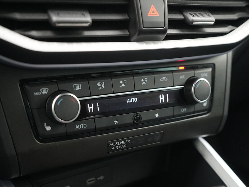 SEAT Arona FR TSI NAVI VIRT ACC KAM LED SHZ PDC