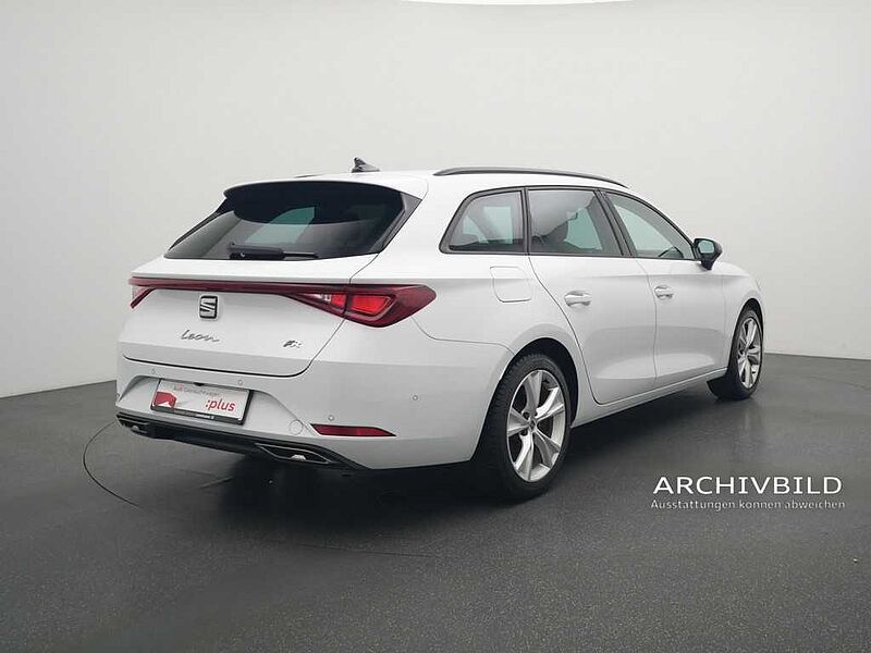 SEAT Leon Sportstourer FR LED VIRT KAM SHZ PDC