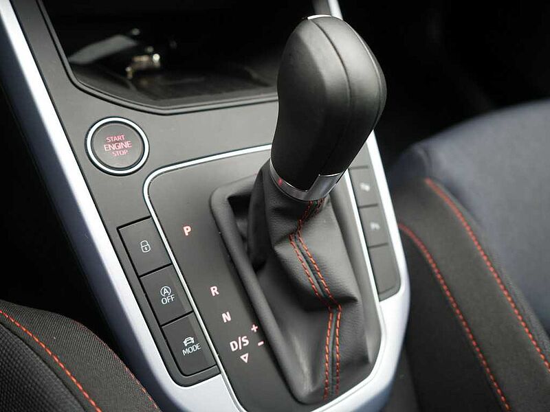 SEAT Arona FR ACC VIRT NAVI KAM SHZ PDC