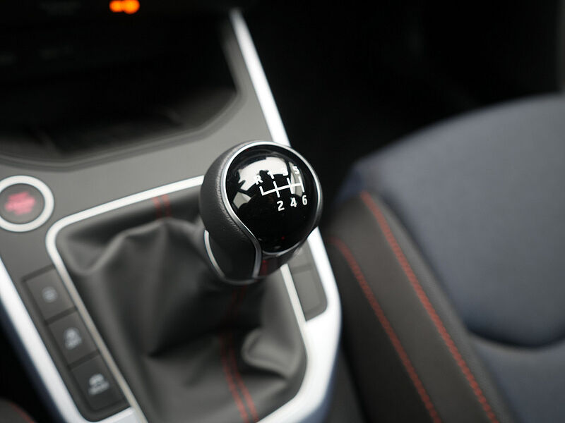 SEAT Arona FR TSI NAVI VIRT ACC LED KAM SHZ