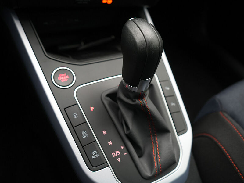 SEAT Arona FR TSI VIRT APP CONNECT ACC NAVI SHZ