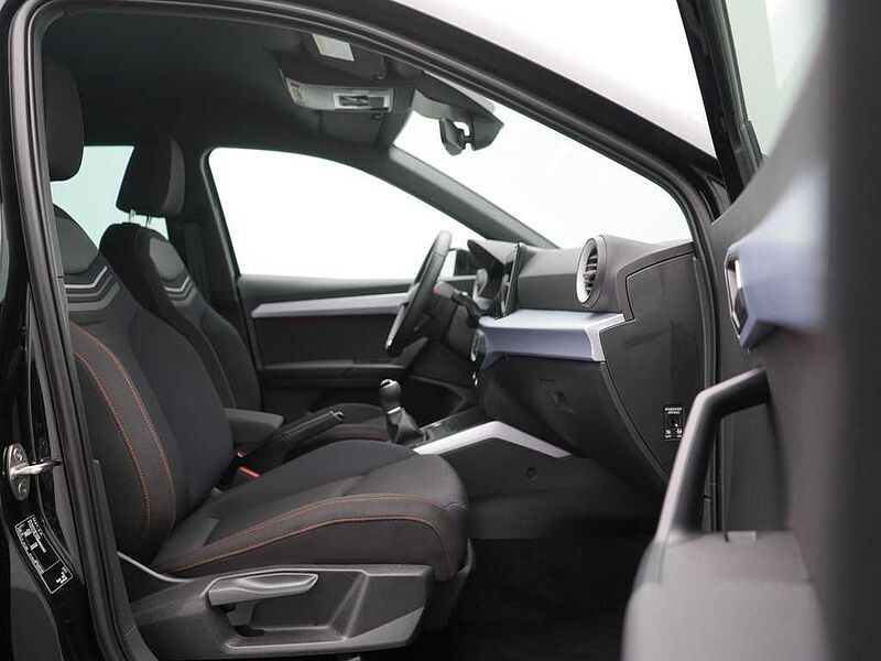 SEAT Arona FR TSI NAVI VIRT ACC KAM SHZ APP