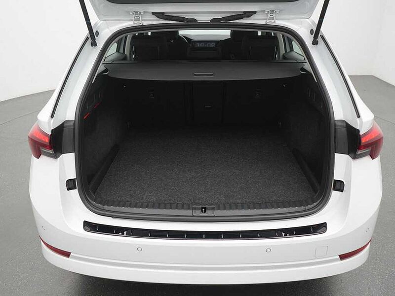 SKODA OCTAVIA Combi iV LED VIRT SHZ DSG KLIMA