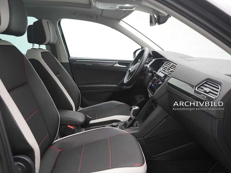Volkswagen Tiguan 360° MATRIX SHZ H/K PANO HUD AHK KAM