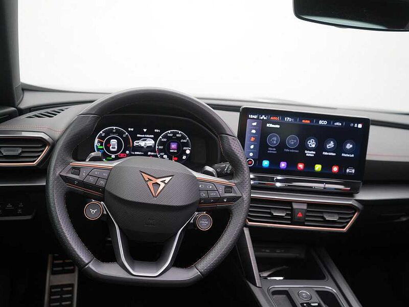 CUPRA Formentor VZ 1.4 TSI e-HYBRID SHZ ACC PANO LEDER