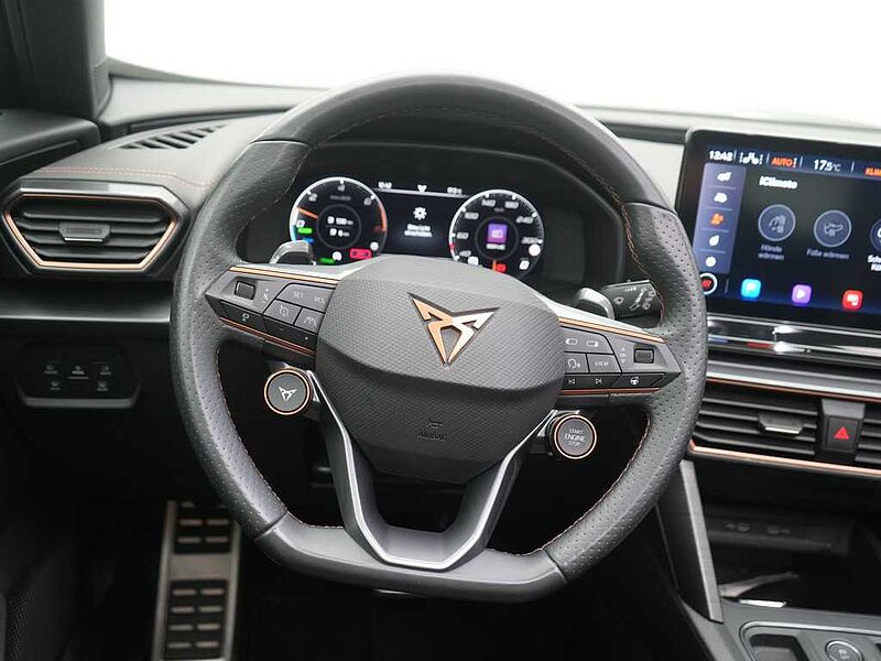 CUPRA Formentor VZ 1.4 TSI e-HYBRID SHZ ACC PANO LEDER