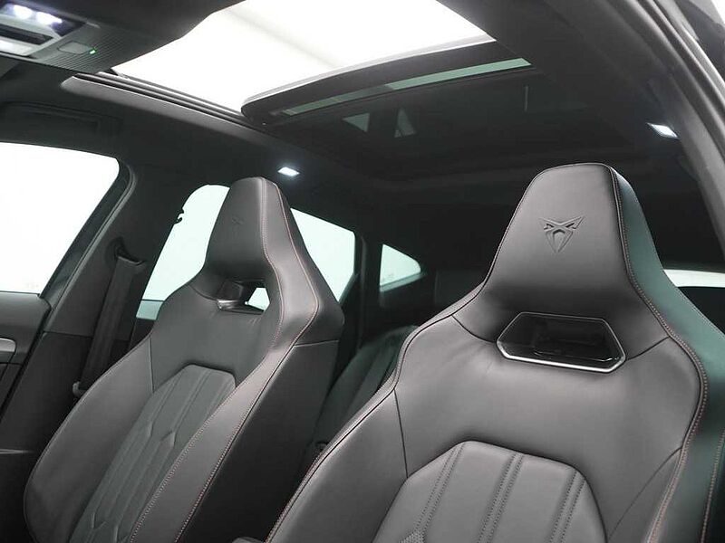 CUPRA Formentor VZ 1.4 TSI e-HYBRID SHZ ACC PANO LEDER