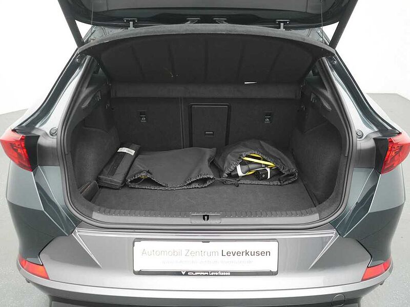 CUPRA Formentor VZ 1.4 TSI e-HYBRID SHZ ACC PANO LEDER