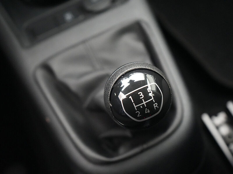 Volkswagen up! TEMOPMAT KAM SHZ KLIMA PORT NAVI