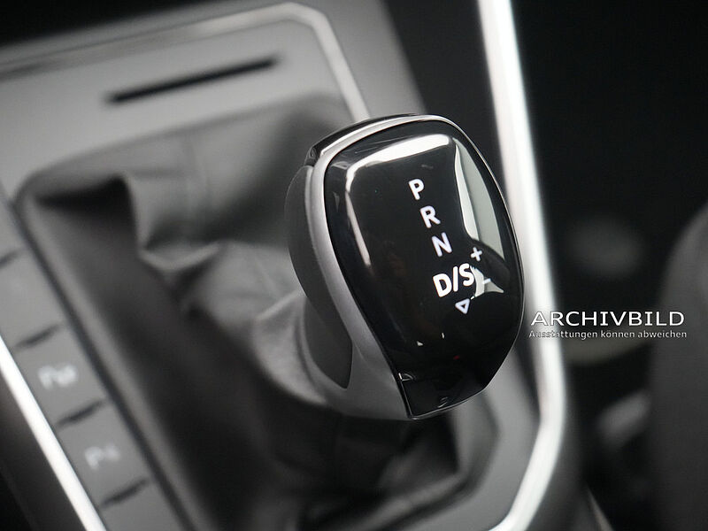 Volkswagen Polo Life LED VIRT SHZ DSG KLIMA PDC