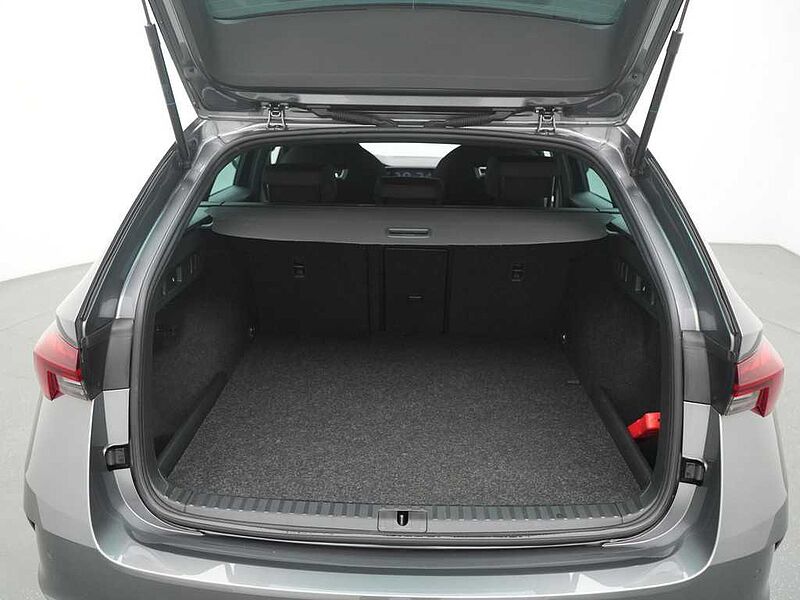 SKODA OCTAVIA Combi RS LED VIRT DSG SHZ PDC