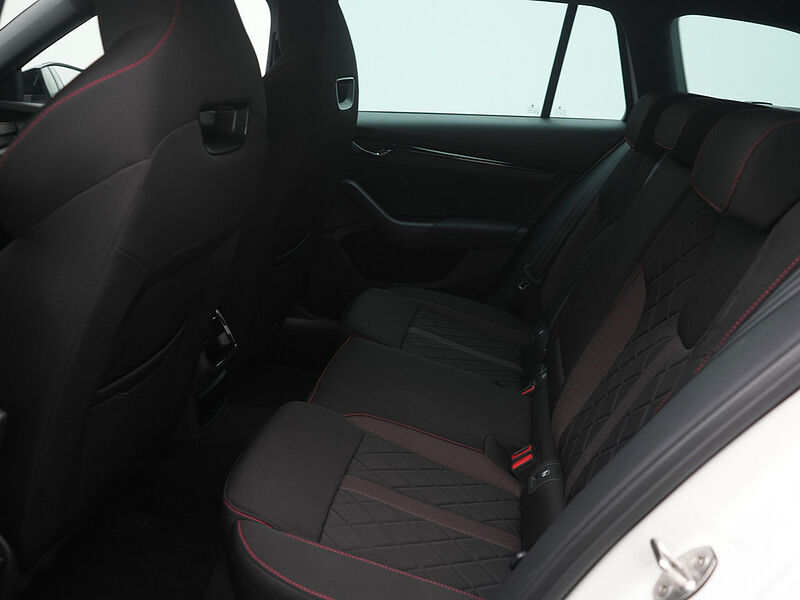 SKODA OCTAVIA LED SHZ VIRT DSG KLIMA