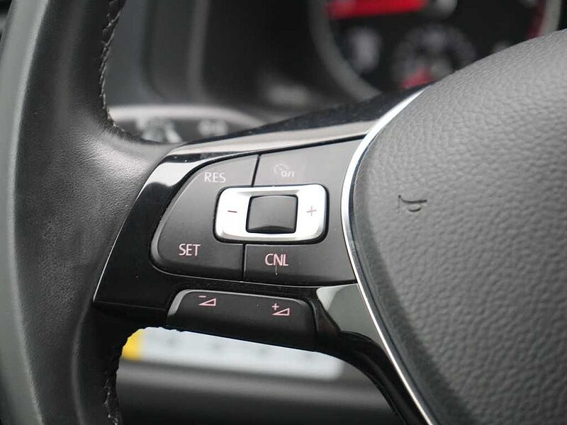 Volkswagen T6 PDC SHZ KAMERA STANDHZ LED